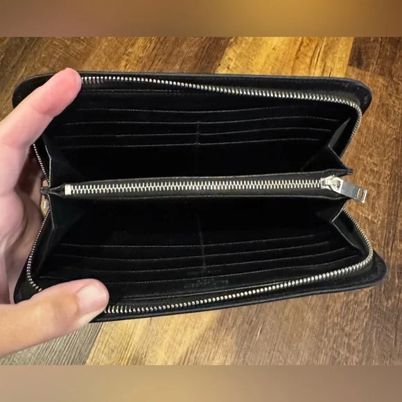 Saint Laurent Black Pebbled Leather Long Zippy Wallet - Full Inclusion - Picture 12 of 14